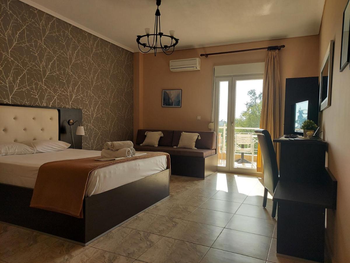 Hotel Epavli Nea Kallikrateia Exteriör bild
