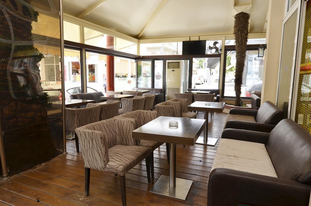 Hotel Epavli Nea Kallikrateia Exteriör bild