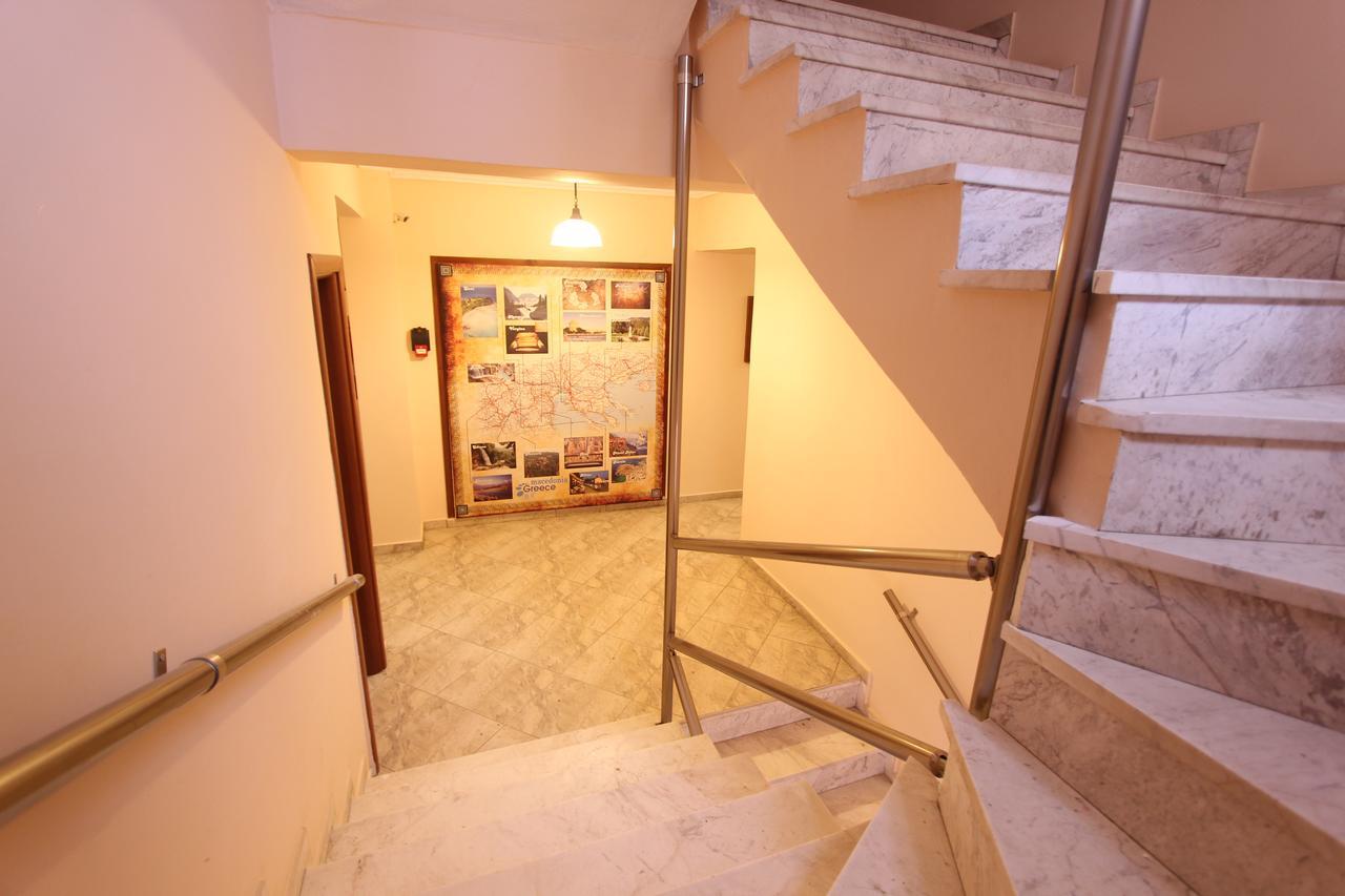 Hotel Epavli Nea Kallikrateia Exteriör bild